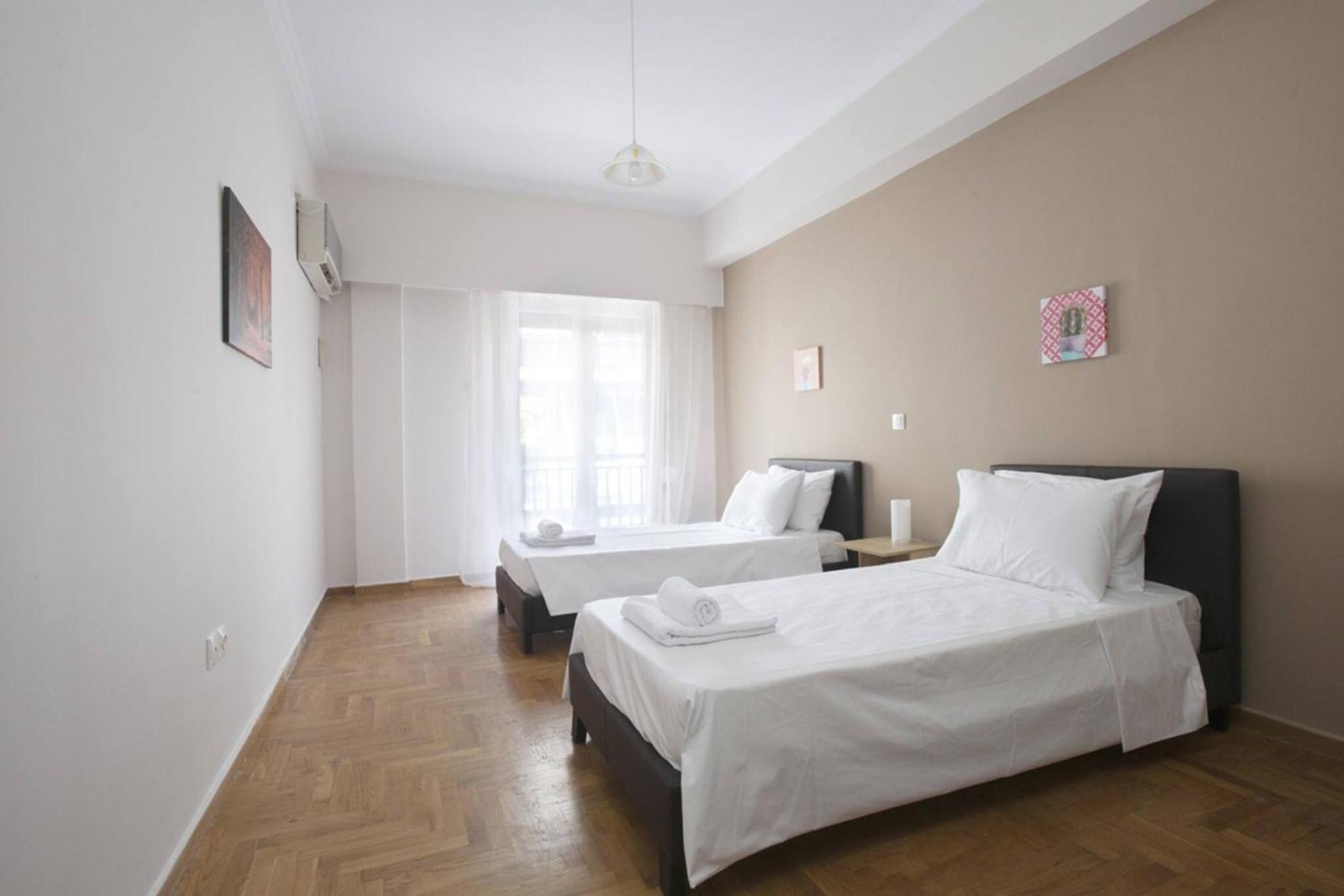 Pop Art Apartment At Koukaki เอเธนส์ ภายนอก รูปภาพ